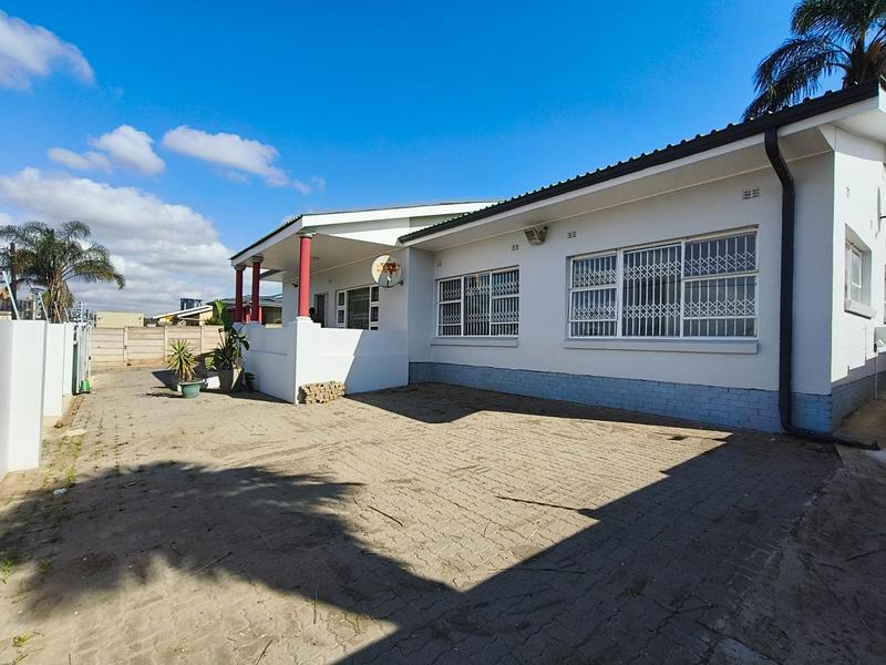 5 Bedroom Property for Sale in Norwood Eastern Cape